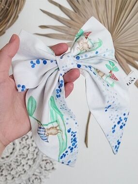 White & Blue Bow Hair Clip With Sailing Mice